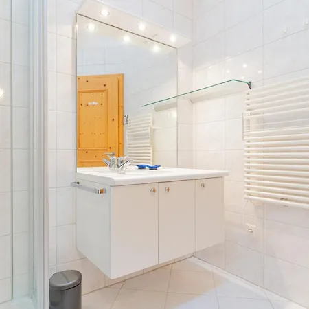 Edelweiss Mira Flem Apartment